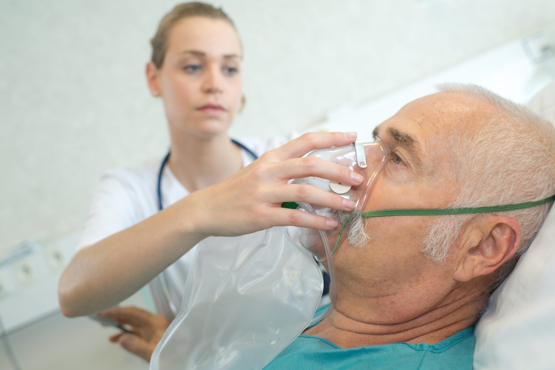 What to Know When Using Supplemental Oxygen